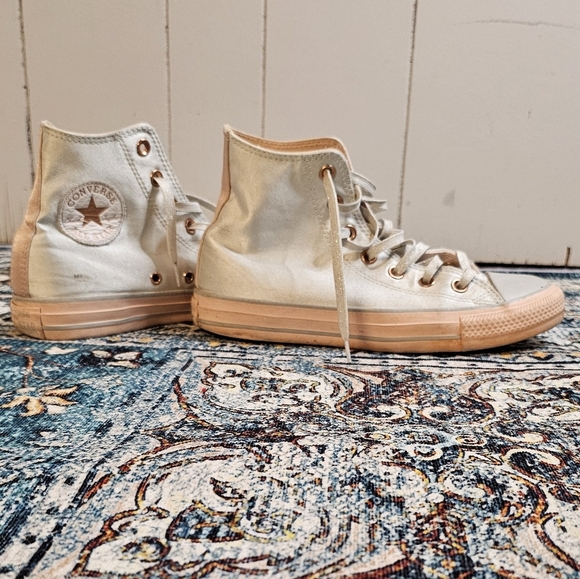 Converse High Top Chucks Silver Pink, Size 7 - Picture 6 of 8